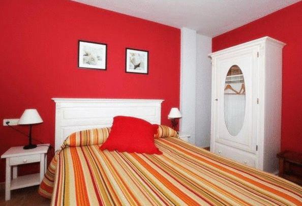 Apartamentos Pirineos Ordesa El Pueyo de Araguás Zimmer foto