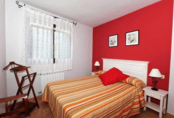 Apartamentos Pirineos Ordesa El Pueyo de Araguás Zimmer foto