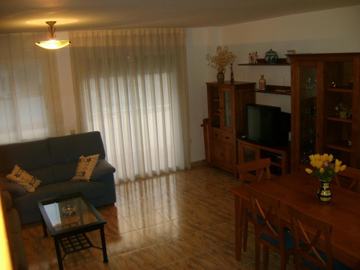 Apartamentos Pirineos Ordesa El Pueyo de Araguás Zimmer foto